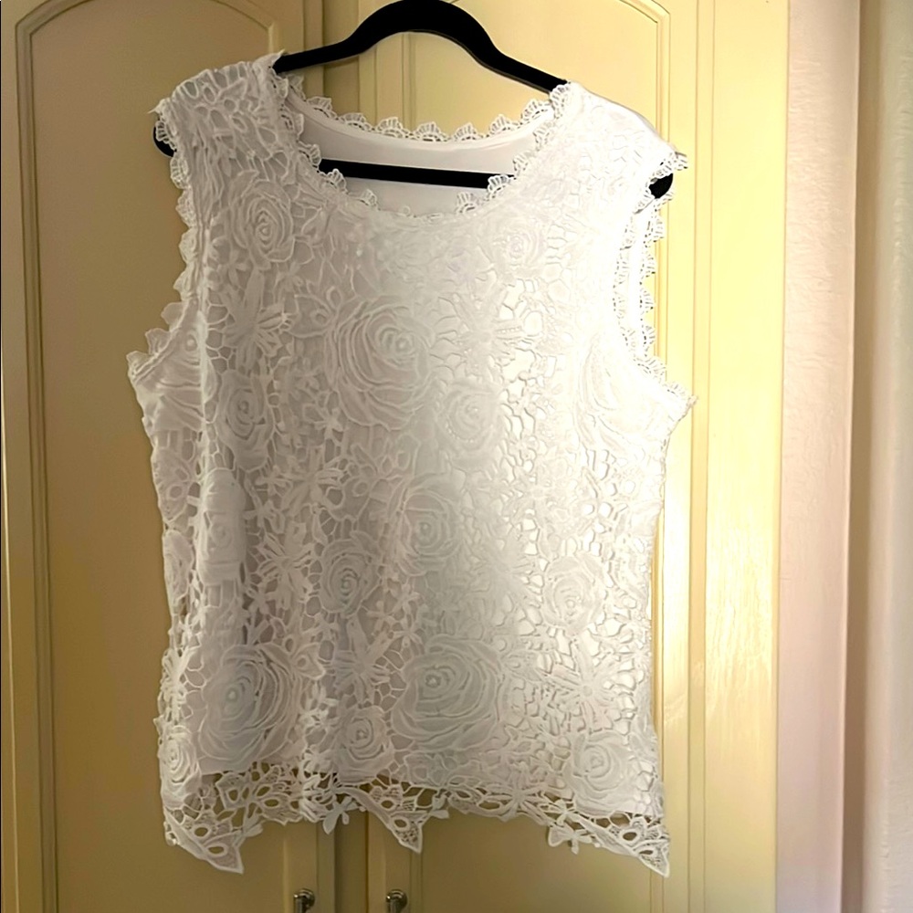 Xxl White, soft, cool and cozy tank top blouse with lace  overshell. Clean home